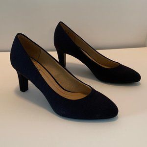 ABELLA TRUE COMFORT PUMPS/SHOES-NAVY BLUE-SIZE 7-NWT